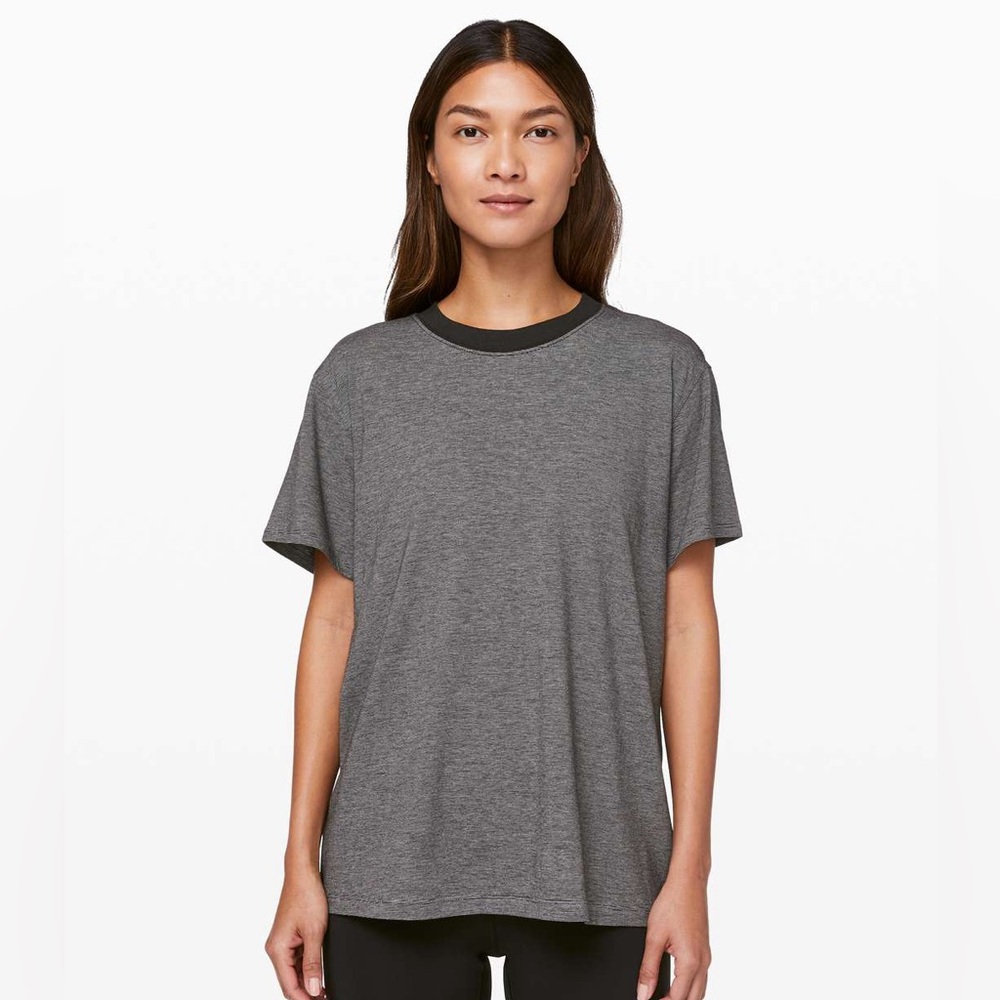 Lululemon All Yours Tee Black and White Stripe Size 6